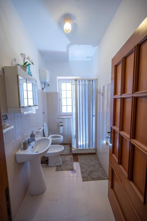Agriturismo Caperroni Pescopagano ภายนอก รูปภาพ