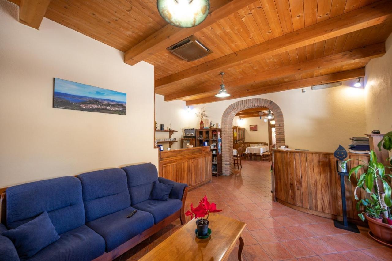 Agriturismo Caperroni Pescopagano ภายนอก รูปภาพ